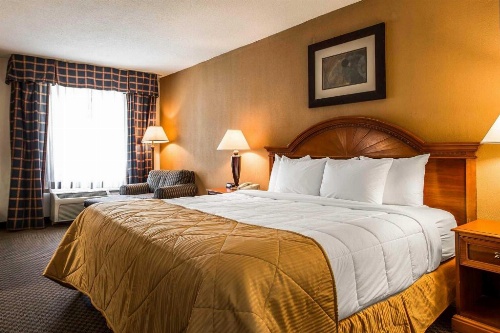 Clarion Inn Columbia Airport image 1