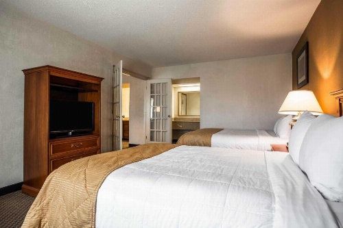 Clarion Inn Columbia Airport image 17